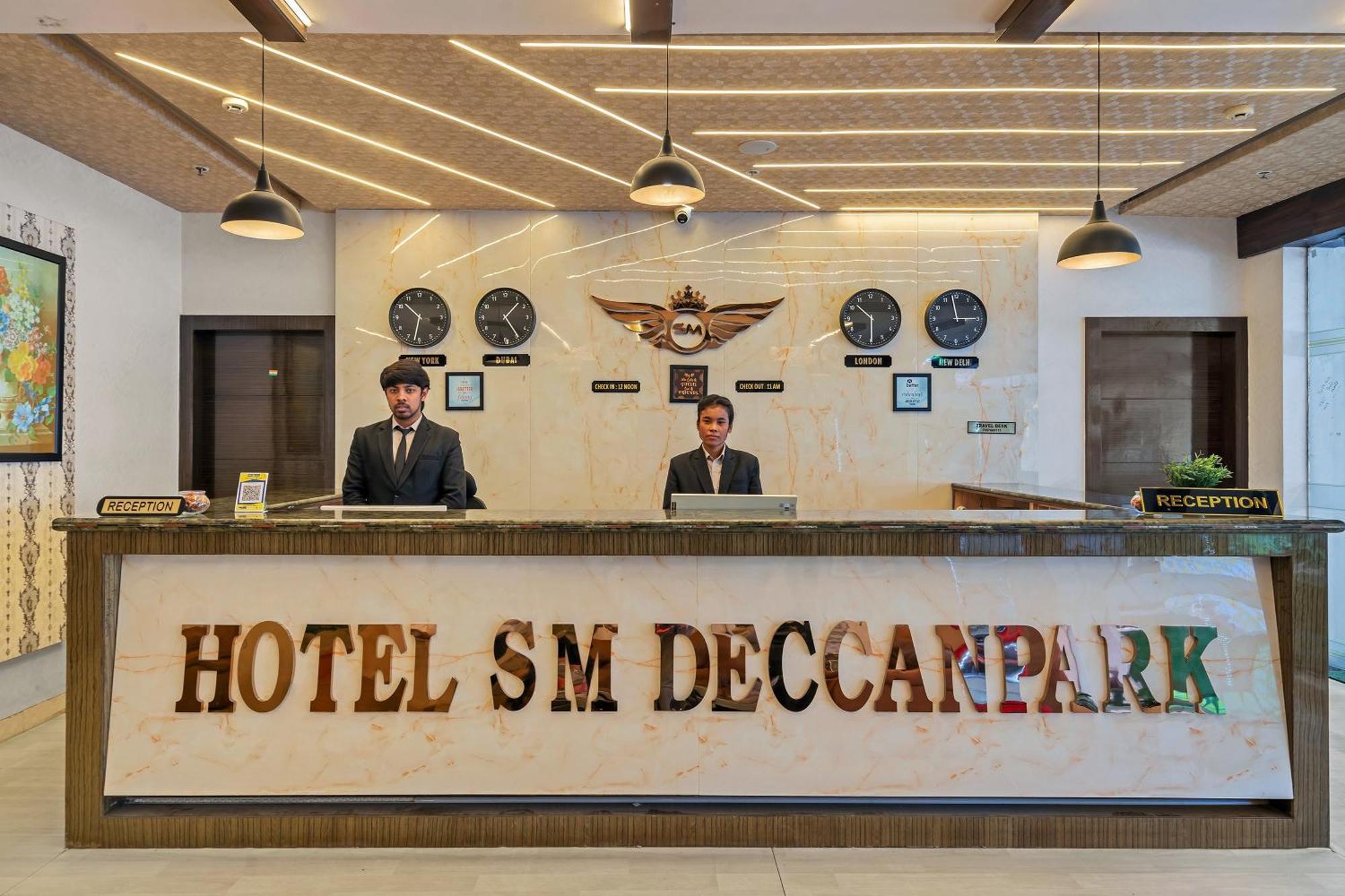 Hotel Sm Deccan Park Shamshabad Esterno foto