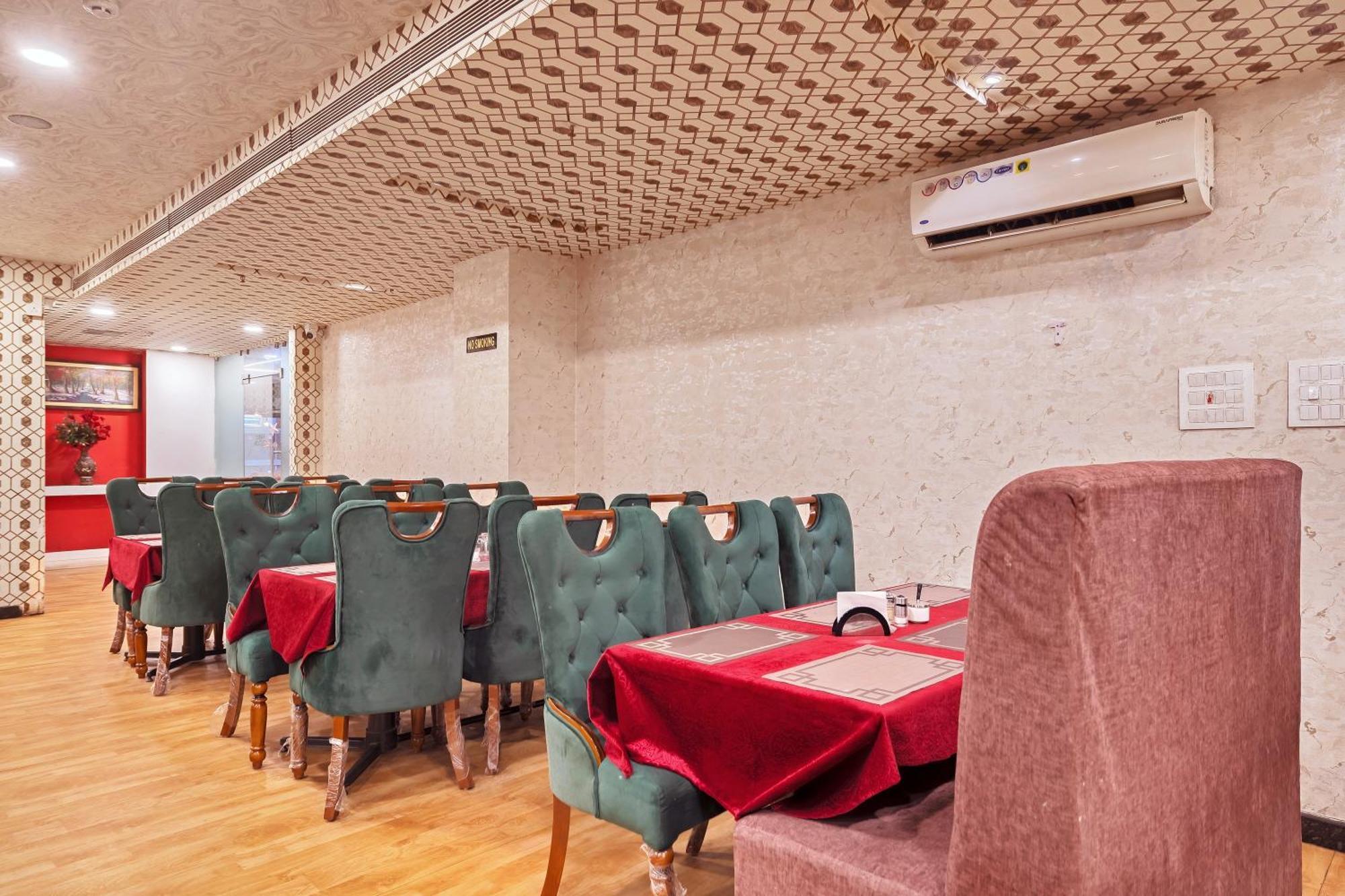 Hotel Sm Deccan Park Shamshabad Esterno foto
