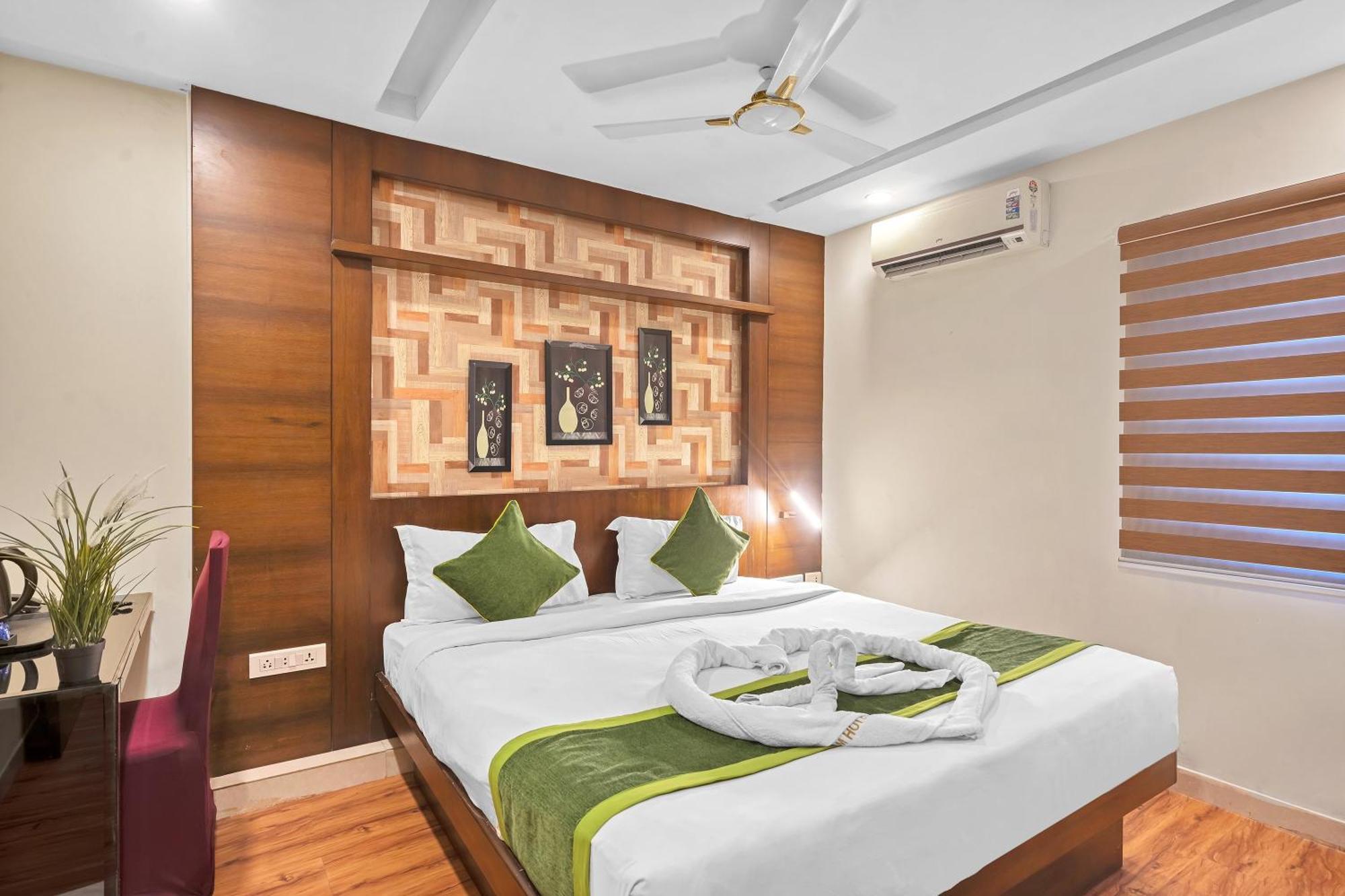 Hotel Sm Deccan Park Shamshabad Esterno foto